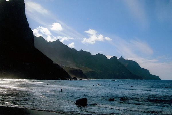 vista desde la playa san roque Desde los bisques de laurel al mar – Excursiones en el norte de Tenerife