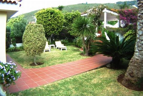 jardines tropicales con árboles frutales Inmobiliaria Tenerife jardines tropicales con árboles frutales Inmobiliaria Tenerife