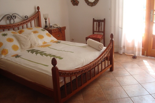 Habitación con acceso a la terraza