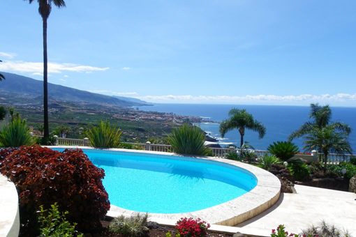 Piscina con vista espectacular del Puerto de la Cruz
