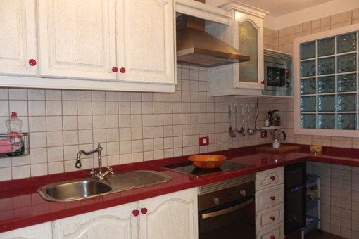 Cocina amueblada de alta calidad