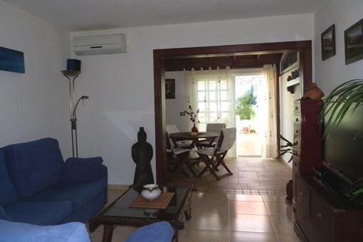 Salón-comedor climatizado con acceso a la terraza