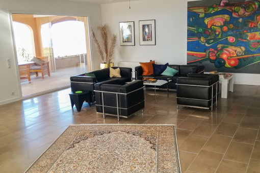 Salón espacioso