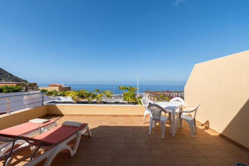 Bonita Villa adosada con espectaculares vistas al mar en Roque del Conde