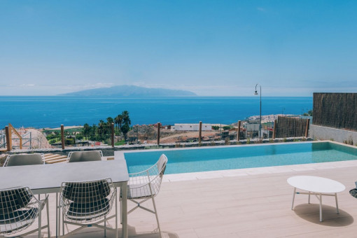 Terraza con vistas al mar