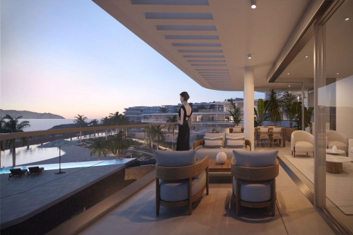 Terraza cubierta con vistas al mar