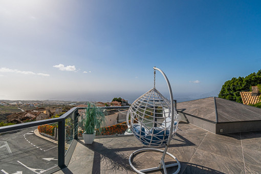 Villa de ensueño de alta calidad, en un entorno rural con vistas al mar en Guia de Isora
