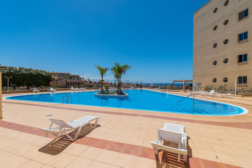 Precioso apartamento de dos dormitorios recién reformado en ubicación privilegiada en Playa Paraíso