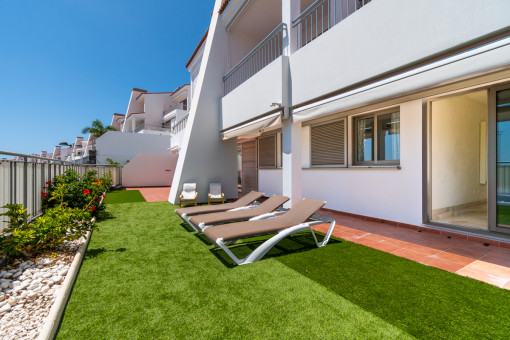 Moderno apartamento con tres dormitorios en venta en Magnolia Golf Resort, La Caleta
