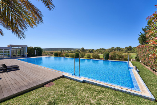 Amplia zona comunitaria