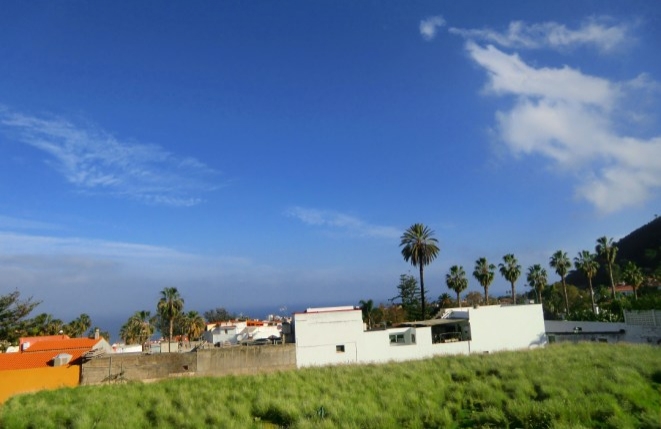 Vistas al Puerto de la Cruz y el Océano Atlántico